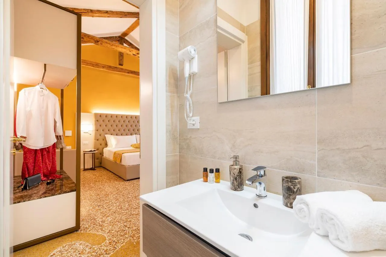 Residenza La Duchessa Deluxe Rooms Venice
