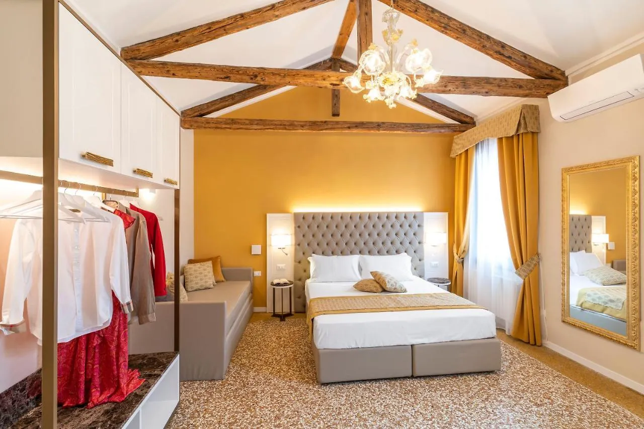 Residenza La Duchessa Deluxe Rooms Venice 0*,