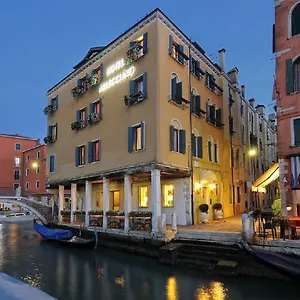 Hotel Arlecchino, Venise