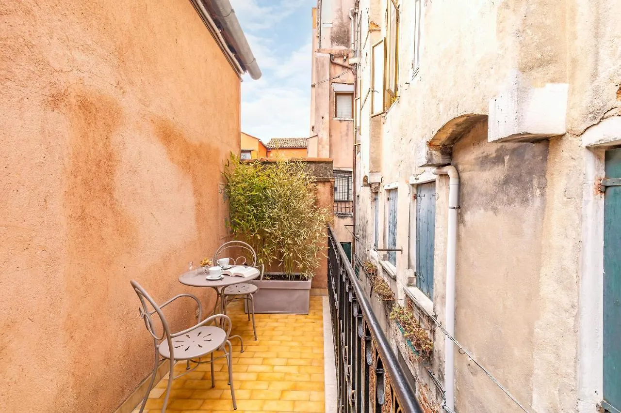 Residenza La Duchessa Deluxe Rooms Venedig Gæstehus